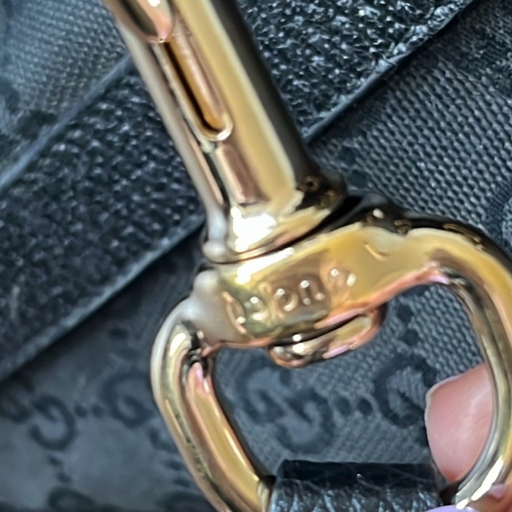 Gucci Black Monogram Hobo Bag with Gold Hardware - Picture 4 of 16
